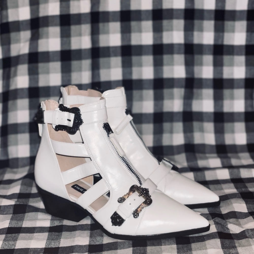 Nine West White Pointed toe Boots